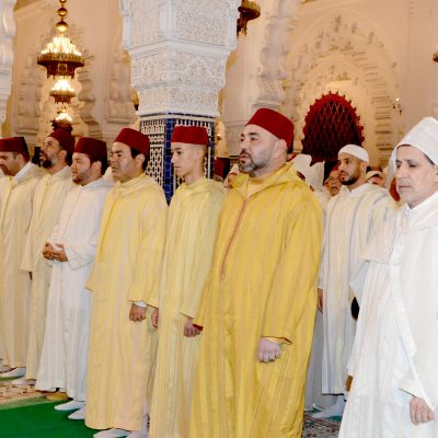 SM le Roi, Amir Al Mouminine, préside à Rabat une veillée religieuse en commémoration de Laylat Al-Qadr